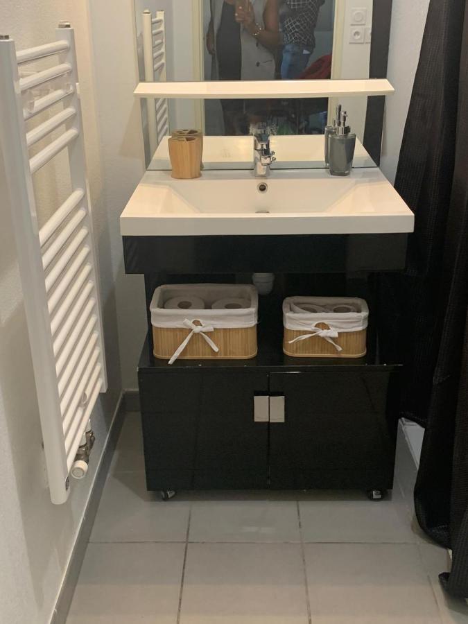 Appartement Lac Rose - Parking, Metro, Jusqu'A 4 Personnes Марсель Екстер'єр фото